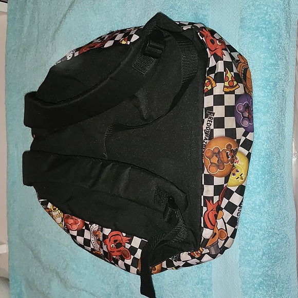 2017 Scott Cawthon FNAF backpack - Picture 5 of 6